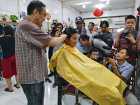 potong rambut di rumah cukur legendaris ko tang