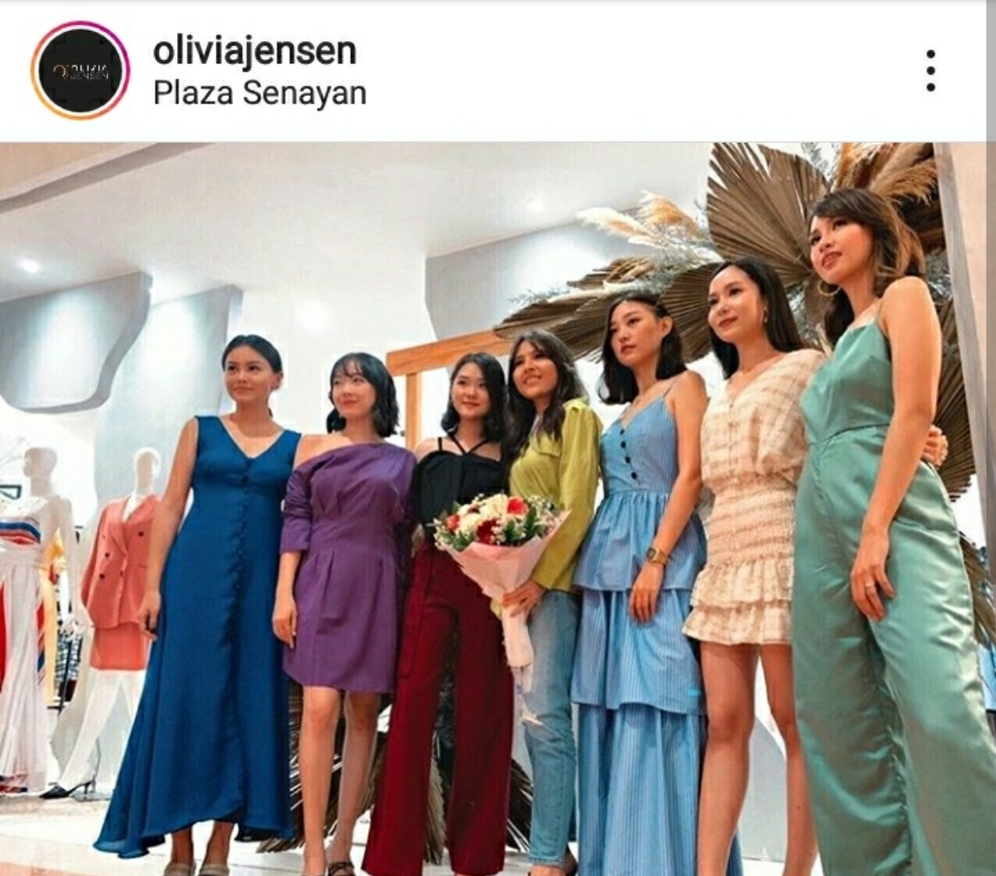 Rambah Bisnis Fesyen Olivia Jansen Desain Baju Sendiri Merdekacom