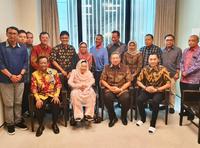 dan sinta nuriyah bertemu sby di singapura