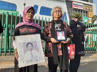 mei 98 tabur bunga di mal klender