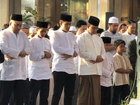 baswedan salat id di balaikota