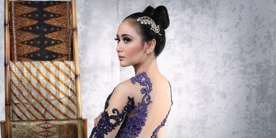 Tampil Cantik dan Elegan Dengan Menggunakan 6 Model Kebaya 