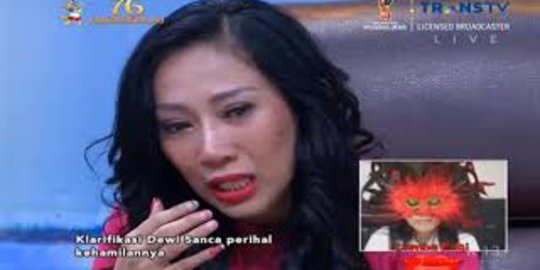 Kabarin Ya Mengaku hamil diluar nikah, Dewi Sanca menangis kecewa tak mau menikah dengan sang kekasih
