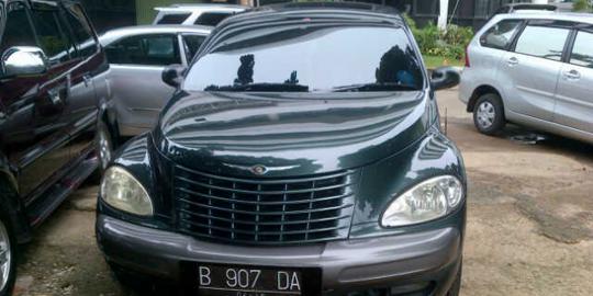 Dhana Widyatmika jago rawat mobil
