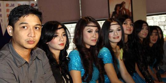 Untuk girlband Micel, Pasha Ungu optimis  merdeka.com