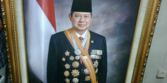 Perusakan foto Presiden SBY di Gedung DPR