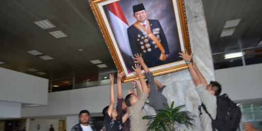 Polda pikir-pikir bebaskan 6 perusak foto SBY