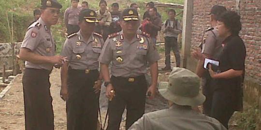Keluarga tersangka bom Semarang tak mampu sewa pengacara