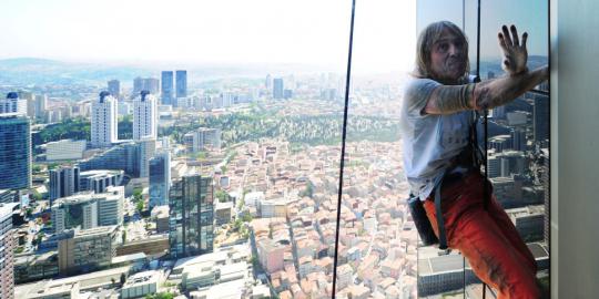 Spiderman dari Prancis sudah dua kali beraksi di Jakarta