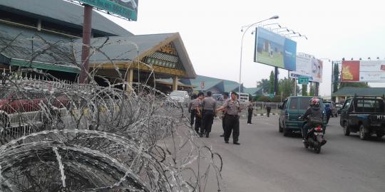 Bandara Polonia masih dijaga ketat