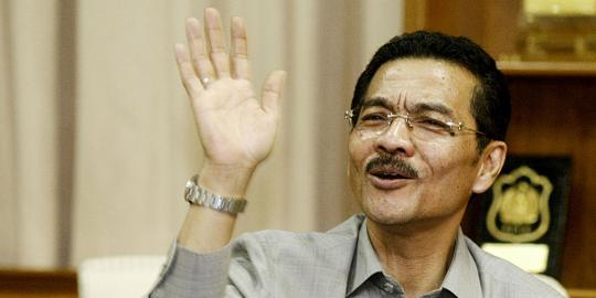 Beranikah Gamawan pecat kepala daerah ini?