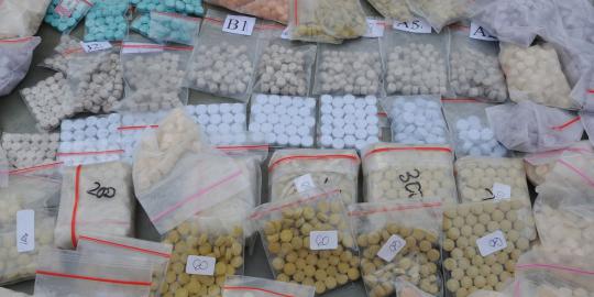 Narkoba dari Jakarta diedarkan di Surabaya 