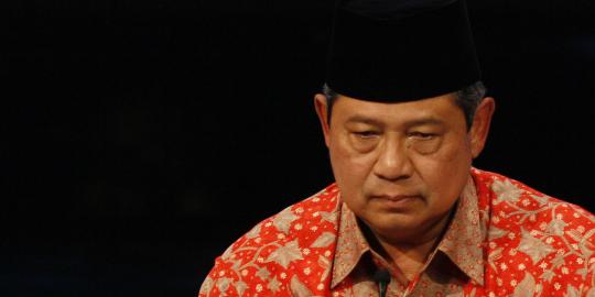 Jokowi dampingi SBY jalan kaki ke pengajian