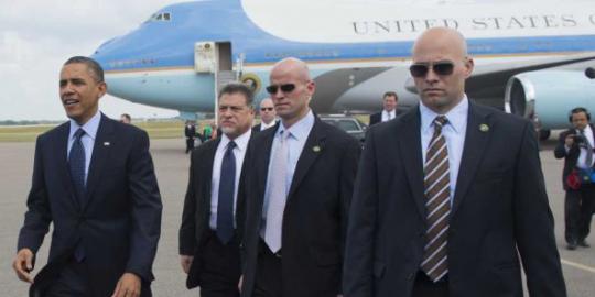 Main wanita, pengawal khusus Obama dikirim pulang