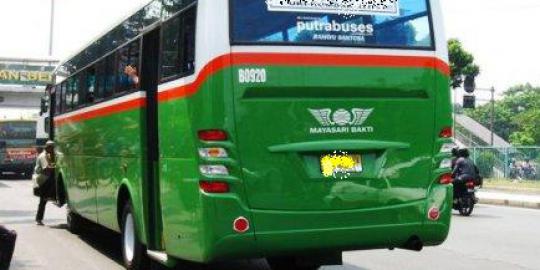 36 Pelajar bajak bus Mayasari Bakti
