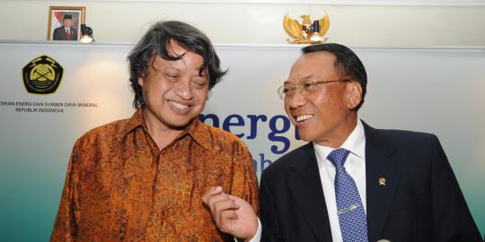 Heli Newmont kesulitan evakuasi Wamen ESDM dari Tambora