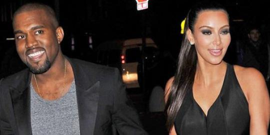 Kim Kardashian dan Kanye West akhirnya go public