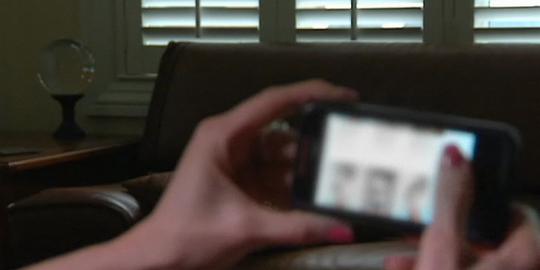 Dibakar cemburu, Indra sebar foto bugil pacarnya