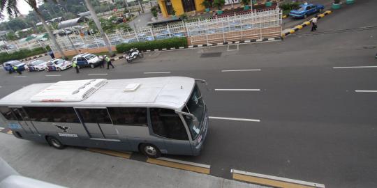 Transjakarta mogok, lalu lintas arah Slipi macet