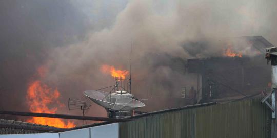 Pabrik tapioka di Bogor terbakar