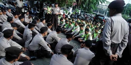 9 Polisi ditahan terkait penodongan di Manado