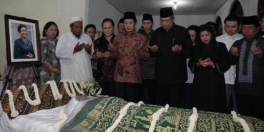 SBY sebut Menkes Endang pejuang kemanusiaan yang gigih