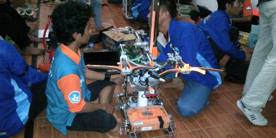 Lomba adu robot se-Sumatera