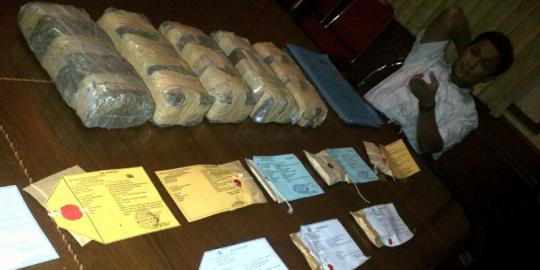 Bandar 6 Kg ganja di Bandung dibekuk