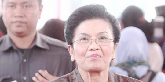 Sekali diperiksa, Siti Fadilah langsung jadi tersangka