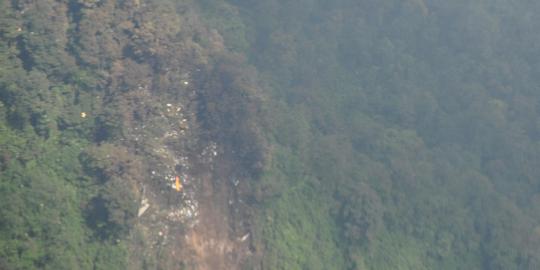 Lereng Gunung Salak longsor akibat ditabrak Sukhoi