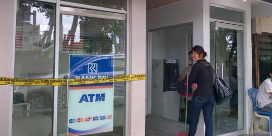 Perampok bawa kabur ATM BRI di Medan