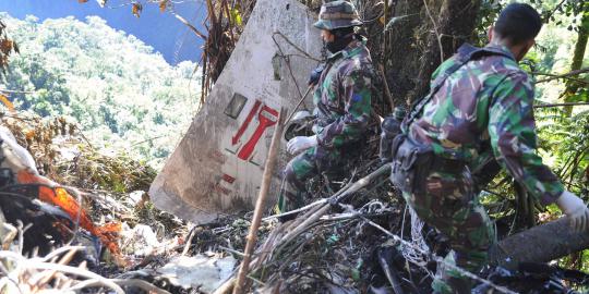 Angin kencang hambat tim SAR evakuasi korban Sukhoi