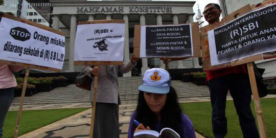 RSBI dinilai hanya bebani siswa didik