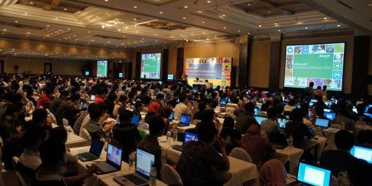 Sedikitnya 1.000 pengembang mendapat pelatihan dari Microsoft