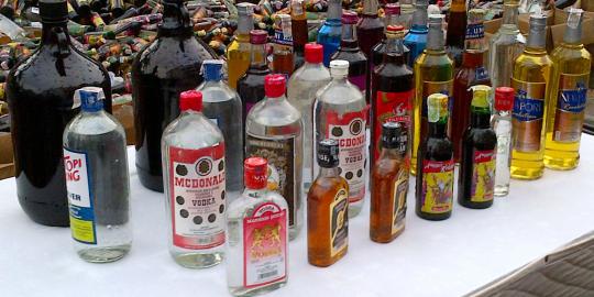 Dalam dua jam, ratusan miras disita