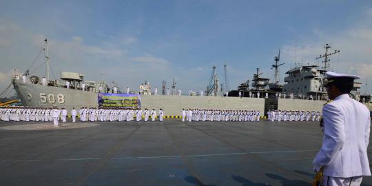 Kapal perang AS tetap bersandar di Tanjung Perak