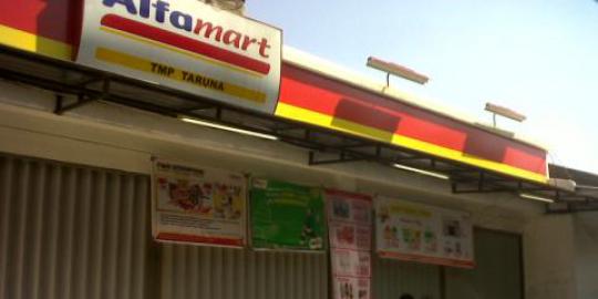 Perampok Alfamart babak belur di Tangerang