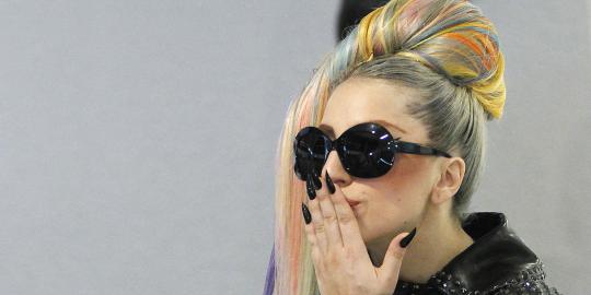 Konser Lady Gaga harus sesuai etika