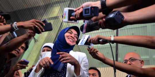 Pengacara desak KPK segera limpahkan berkas Wa Ode