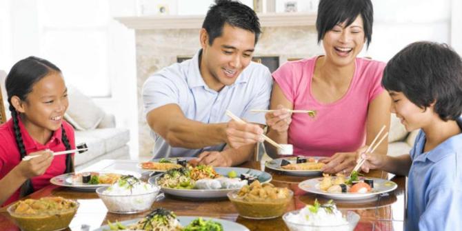 Kebiasaan makan di rumah bisa perpanjang usia? | merdeka.com