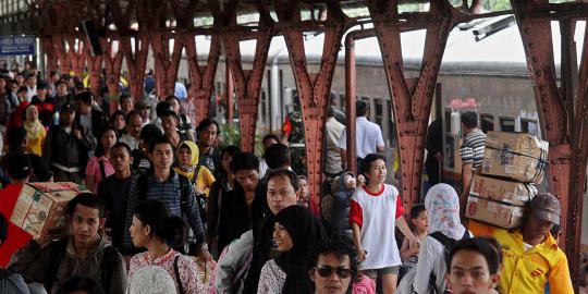 Menengok keuangan kereta api