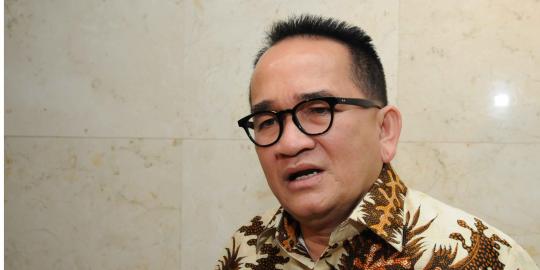 Ruhut minta kader yang tersangkut Hambalang mundur