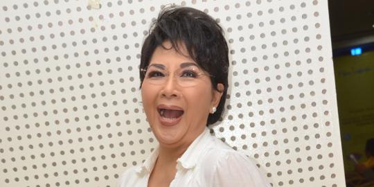 Titiek Puspa undang Dahlan tonton 