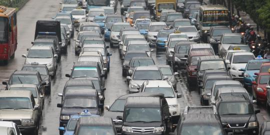 Pengalihan arus Mampang-Kuningan sukses kurangi macet