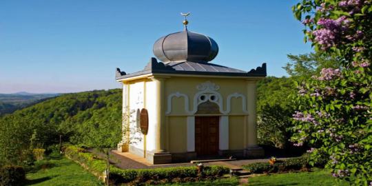 Kisah Raden Saleh dan Masjid Biru di Jerman