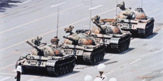 Rahasia tersimpan si Manusia Tank di Tiananmen