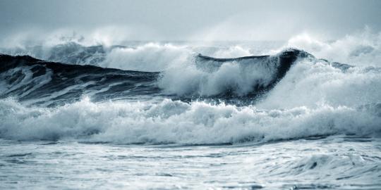 Penduduk Indonesia paling rentan kena tsunami