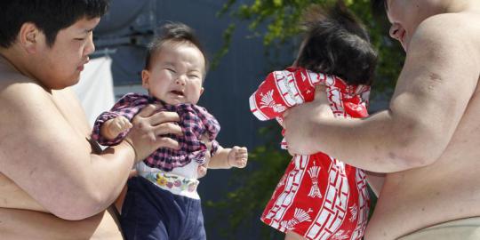 Naki sumo, festival bayi menangis di Jepang