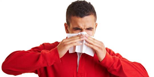 Cara praktis mencegah alergi debu