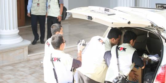 Komisaris Bhakti Investama dicegah KPK